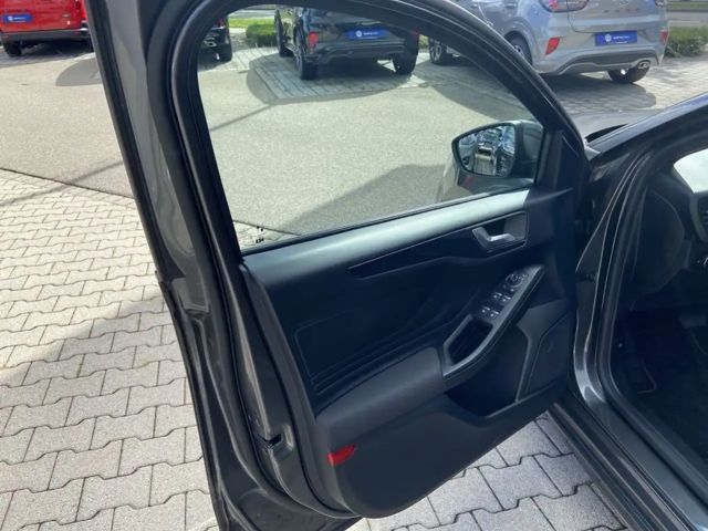 Ford Focus ST Line Wagon