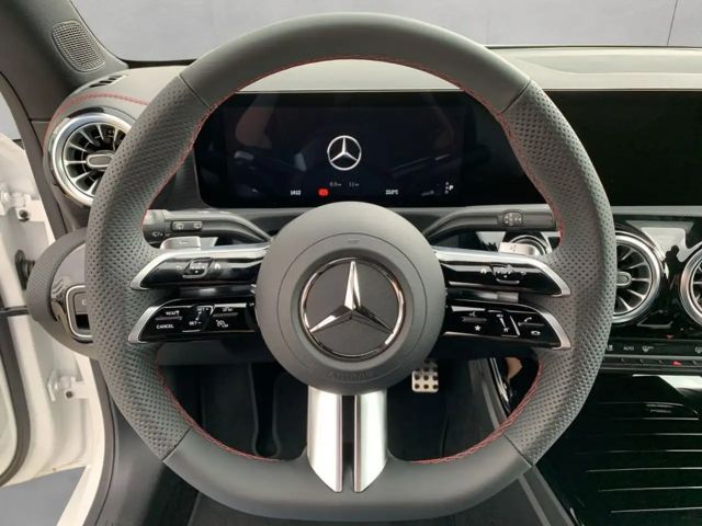 Mercedes-Benz CLA 180 CLA