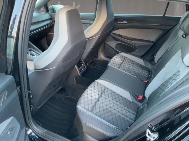 Volkswagen Golf 1.5 eTSI Golf VIII Variant