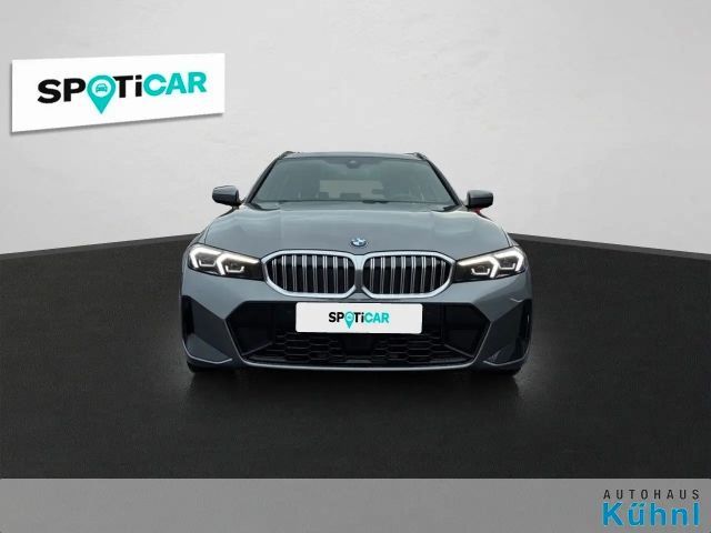 BMW 330 330i M-Sport Touring xDrive