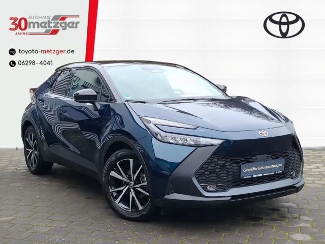 Toyota C-HR Hybride Team D