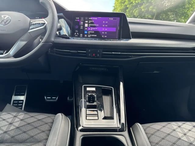 Volkswagen Golf DSG Golf VIII R-Line Variant