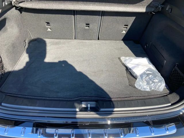 Mercedes-Benz GLA 180 AMG Line