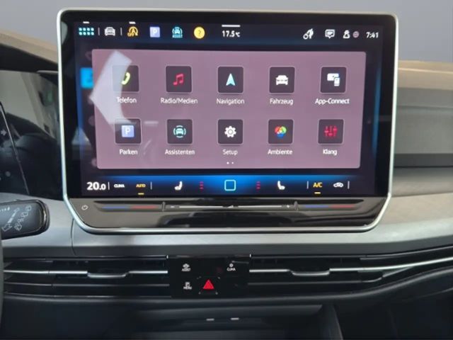 Volkswagen Golf 1.5 TSI Golf VIII Life