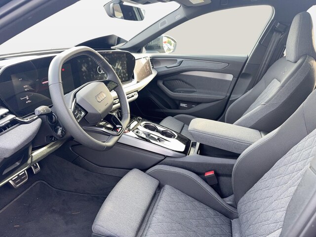 Audi A6 Avant Quattro S-Tronic