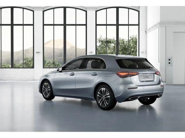 Mercedes-Benz A 180 Hatchback