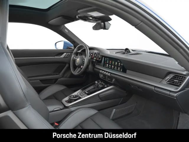 Porsche 992 Carrera Coupé