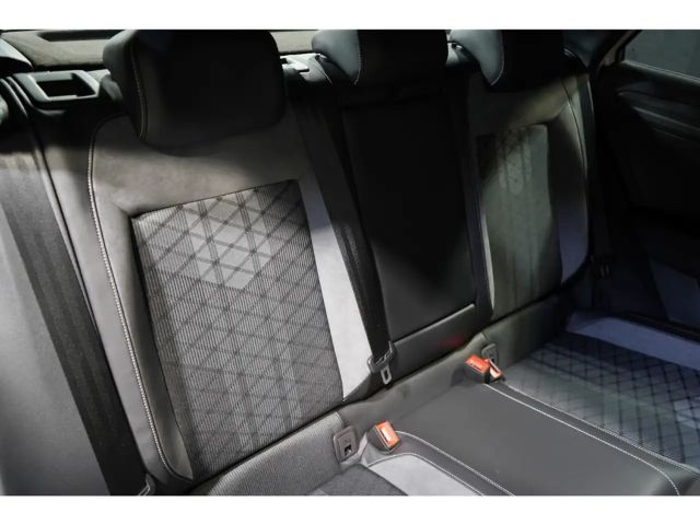 Volkswagen T-Roc 1.5 TSI R-Line Style