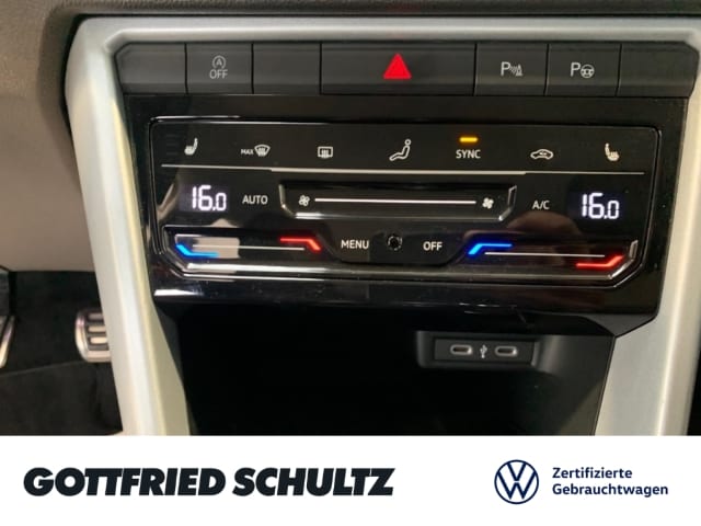 Volkswagen T-Roc T-Roc GOAL TSI NAVI SITZHEIZUNG EINPARKHILFE LED