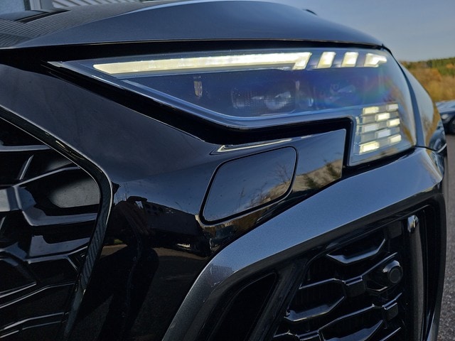 Audi RS3 Quattro S-Tronic Sedan