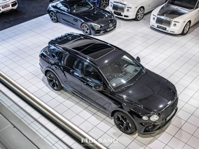 Bentley Bentayga EWB Azure First Edition BLACKLINE MULLI