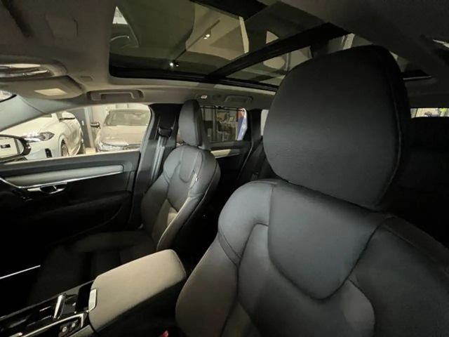 Volvo V90 AWD Bright Plus Recharge T6