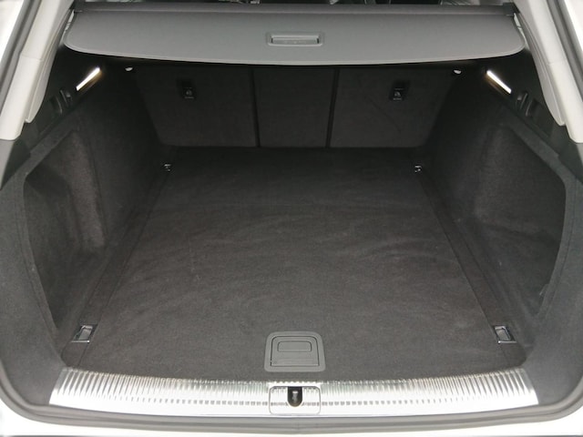 Audi A4 40 TFSI Avant S-Tronic