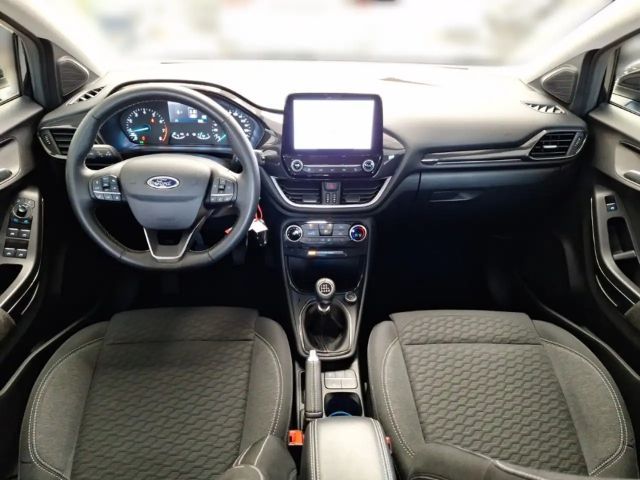 Ford Puma EcoBoost Titanium