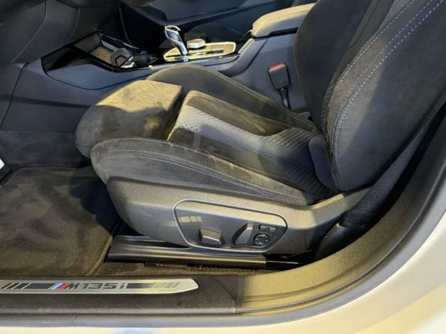 BMW 135 135i Sedan xDrive