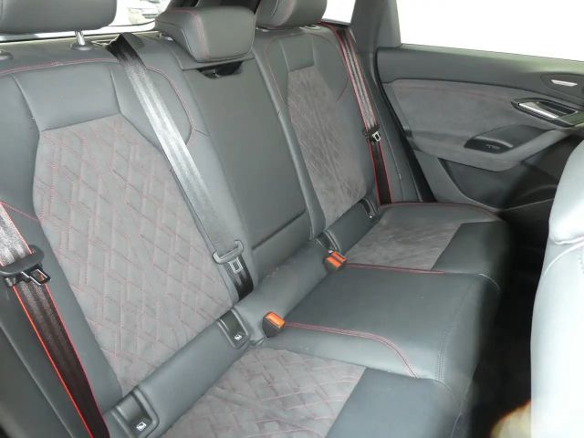 Audi SQ6 e-tron e-tron