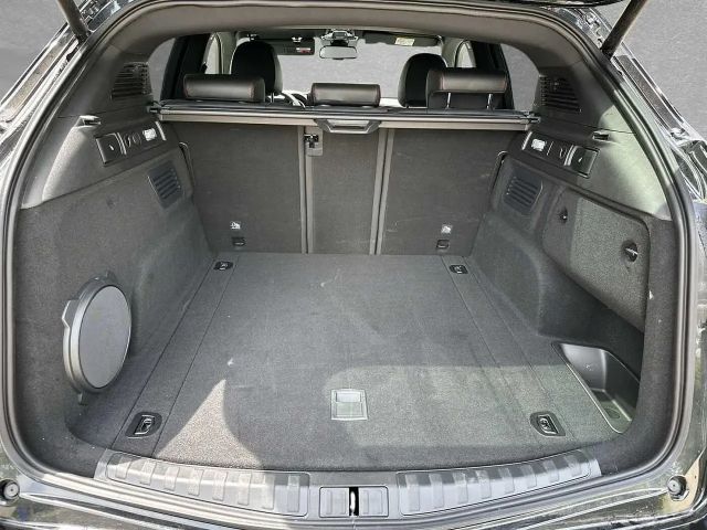 Alfa Romeo Stelvio AT8 Q4 Turbo