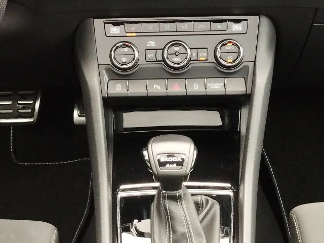 Skoda Karoq 2.0 TSI 4x4 Sportline