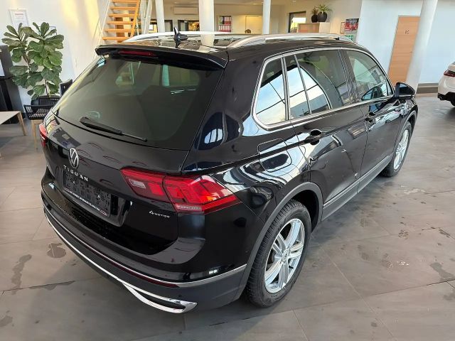 Volkswagen Tiguan 4Motion DSG Elegance Elegance