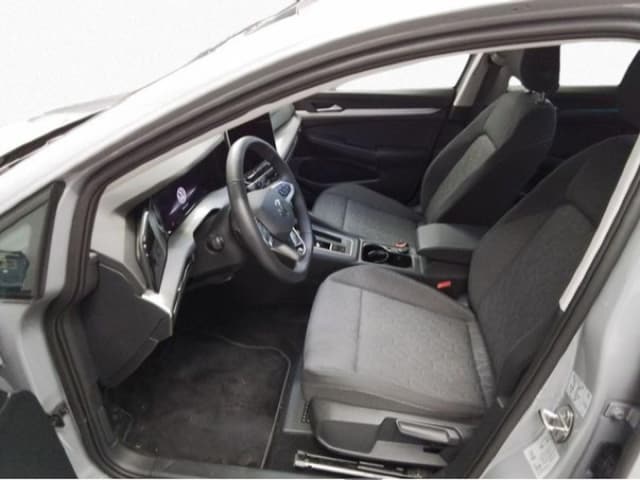 Volkswagen Golf 1.5 eTSI Golf VIII Life