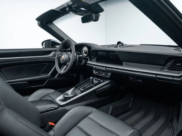 Porsche 911 Cabriolet Carrera