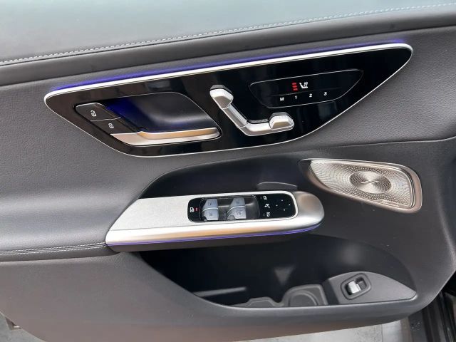 Mercedes-Benz GLC 300 4MATIC AMG Line Coupé