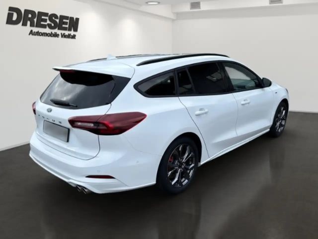 Ford Focus ST Line Wagon