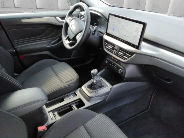 Ford Focus Titanium Wagon