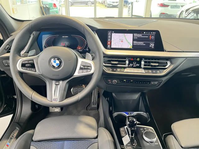 BMW 135 Sedan xDrive