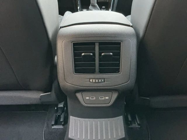 Volkswagen T-Roc 4Motion DSG Sport