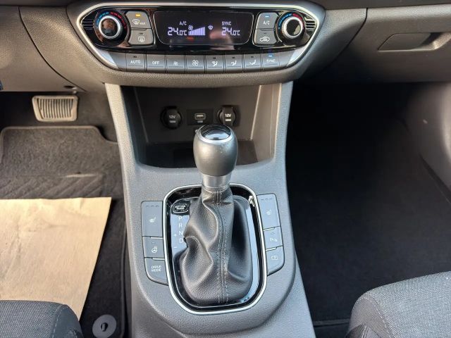 Hyundai i30 Intro Edition Intro Edition T-GDi