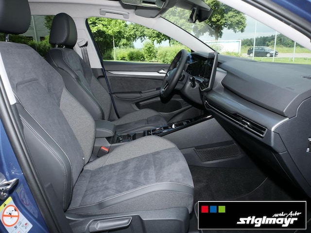 Volkswagen Golf DSG Style Variant