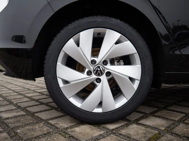 Volkswagen Golf 1.5 eTSI Golf VIII