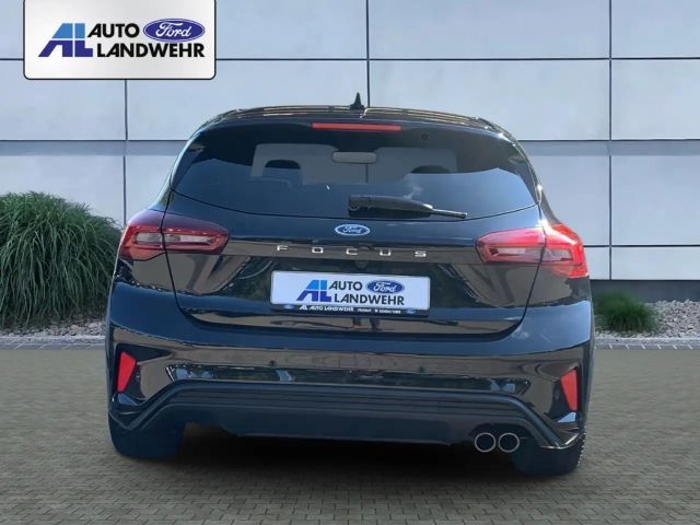 Ford Focus EcoBoost ST Line