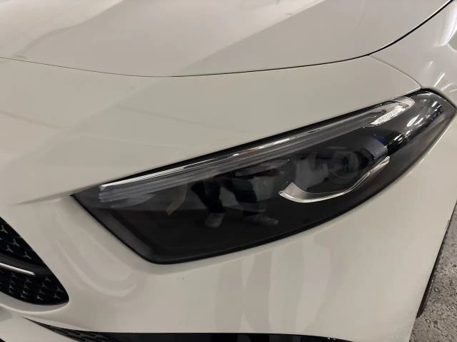 Mercedes-Benz A 180 A 180 d AMG Line Hatchback