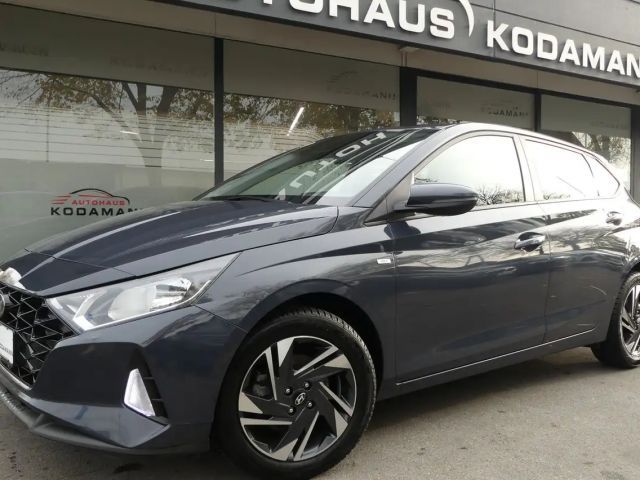 Hyundai i20 Kamera*Sitzheizung*Digi.Cockpit*AppleCarPlay