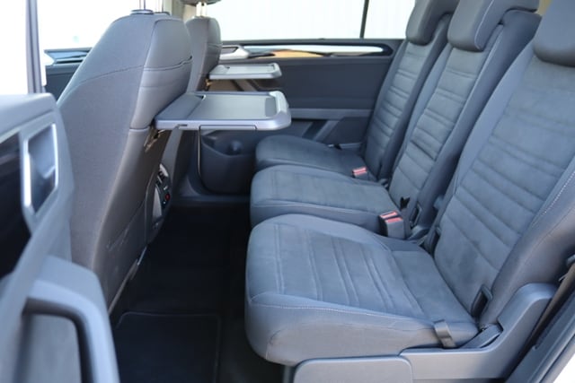 Volkswagen Touran 2.0 TDI R-Line