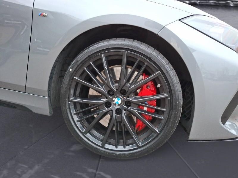 BMW M135i 5-deurs xDrive