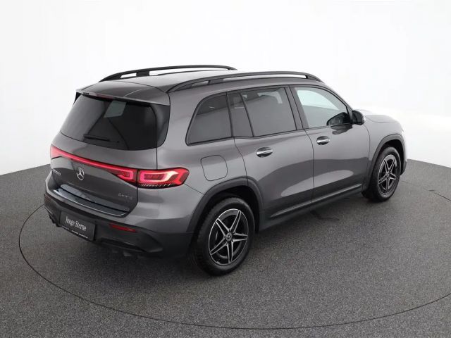 Mercedes-Benz EQB 300 4MATIC AMG Line