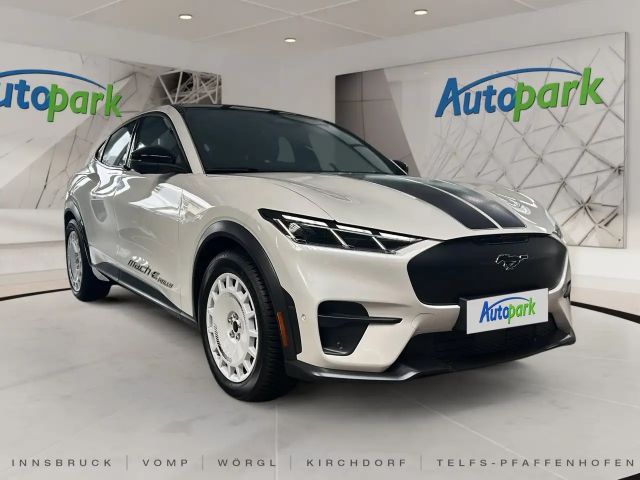 Ford Mustang Mach-E AWD GT