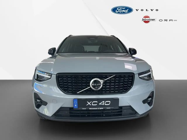 Volvo XC40 Dark Plus
