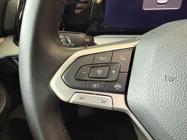 Volkswagen Golf 1.0 TSI Life