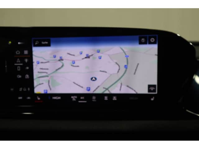 Audi A6 e-tron Quattro