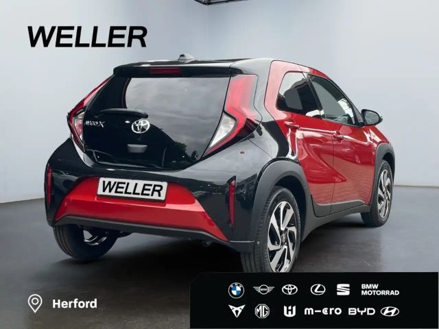 Toyota Aygo X Bi-Tone Hatchback