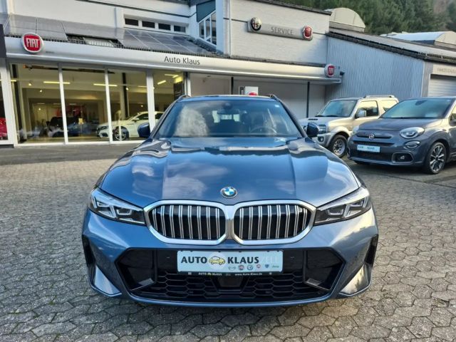 BMW 330 330i M-Sport Touring xDrive