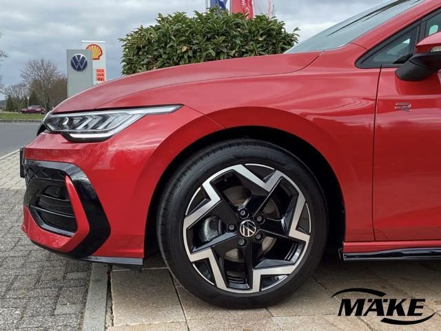 Volkswagen Golf 1.5 TSI R-Line Variant