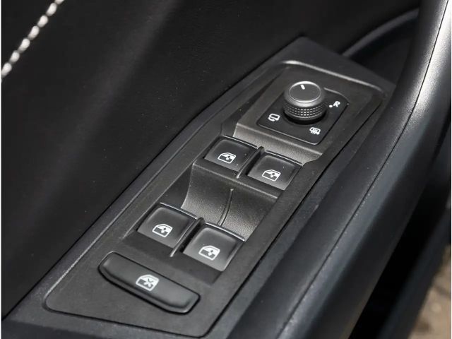 Volkswagen T-Roc DSG R-Line