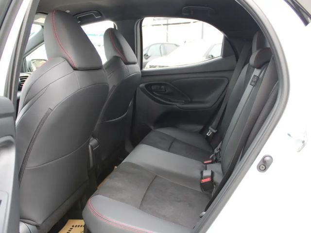 Toyota Yaris GR Hybride VVT-i