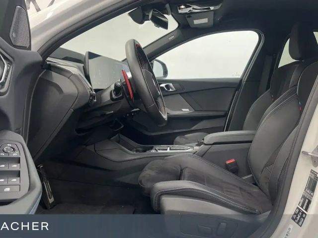 BMW 135 Sedan xDrive