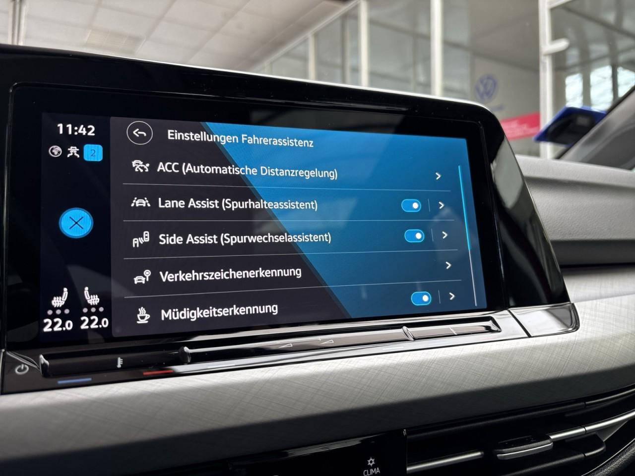 Volkswagen Golf 1.5 eTSI Golf VIII Life